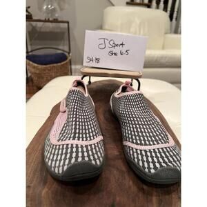 J Sport Water Shoes Women’s Size 6.5 Gray Pink Slip On Quick Dry